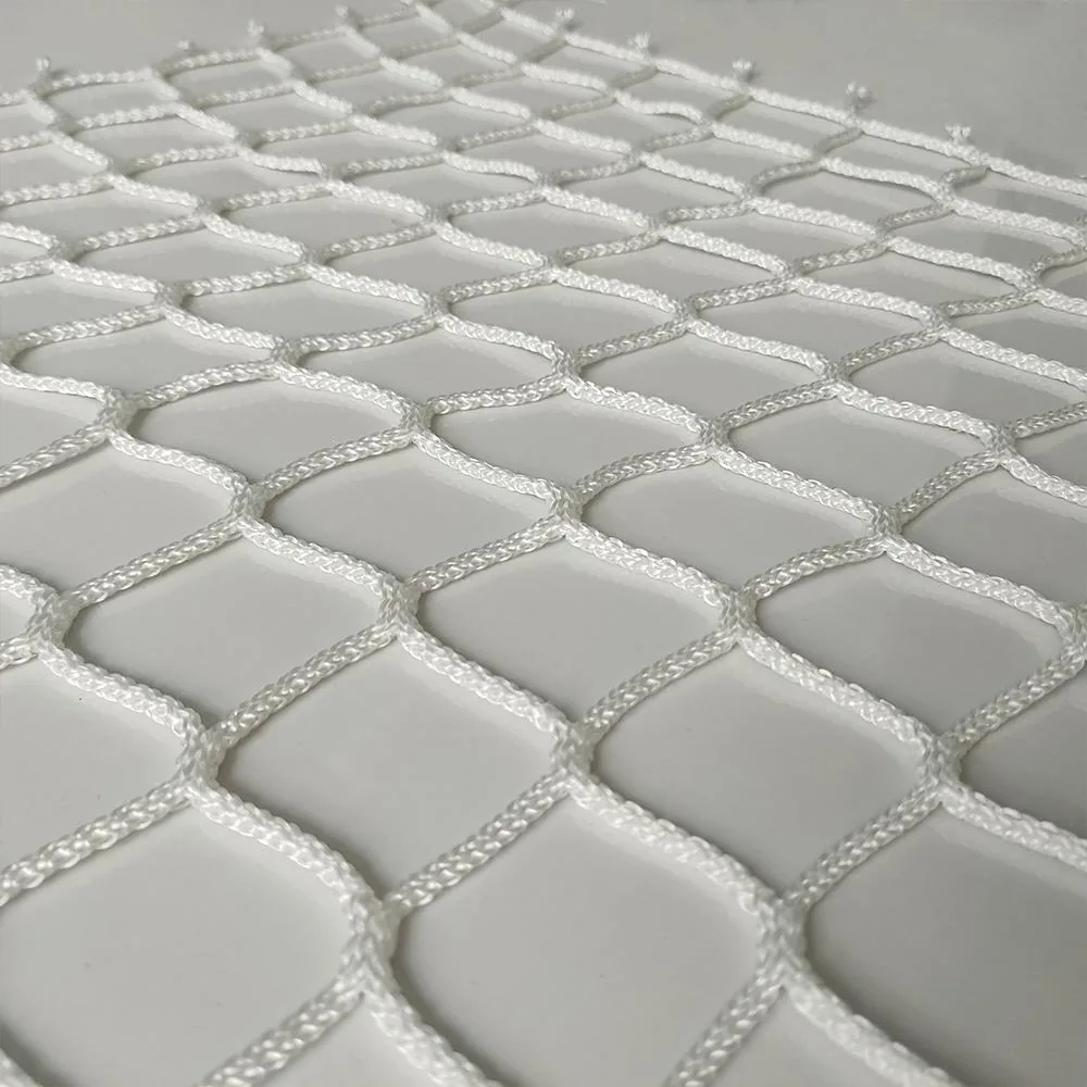 White knotless netting, 45 mm mesh, 4 mm twine, factory close-up showing the braided twine