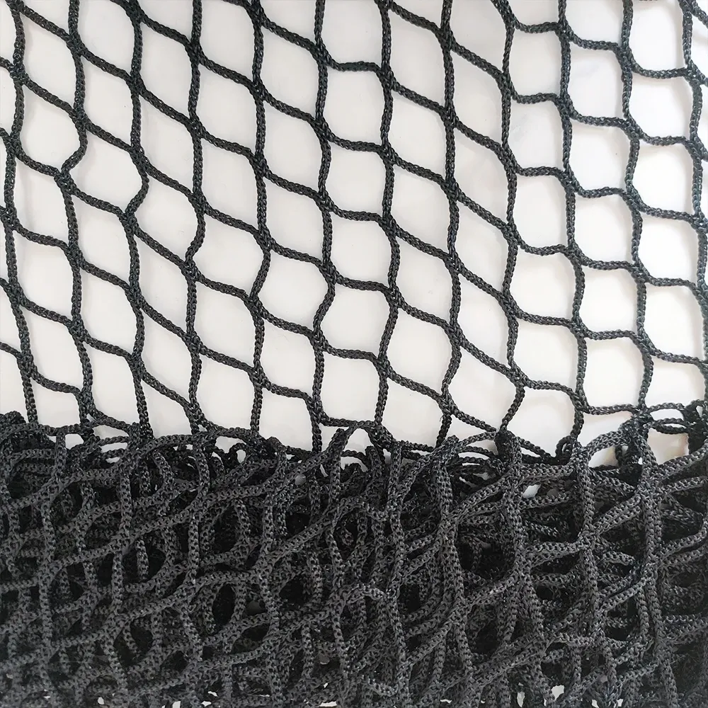 Golf Barrier Netting showing mesh texture and construction, photo 3